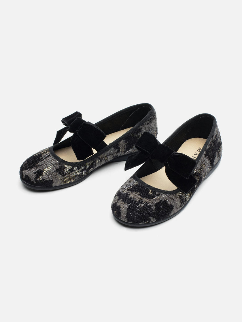 Andie Black Print