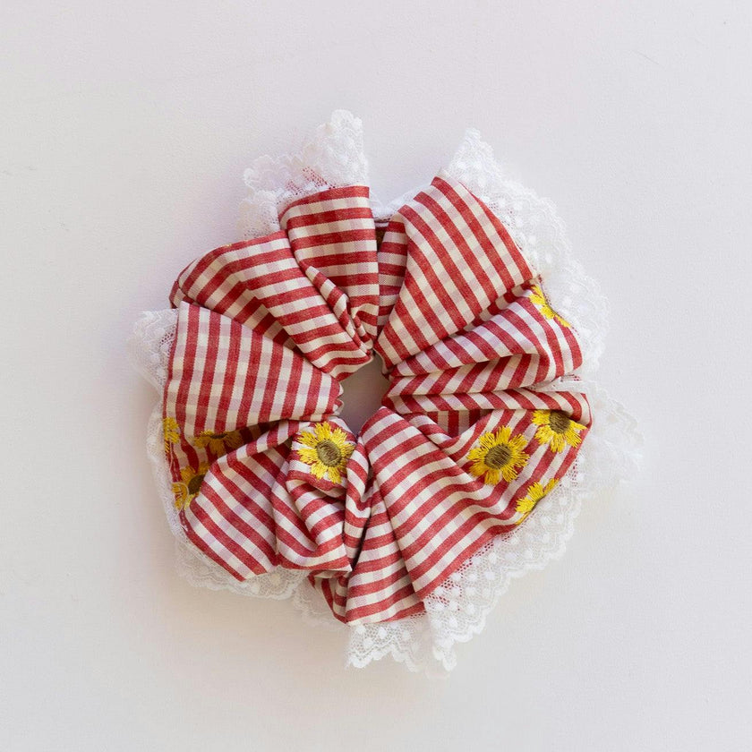 SUNFLOWER EMBROIDERED OVERSIZED LACE SCRUNCHIE