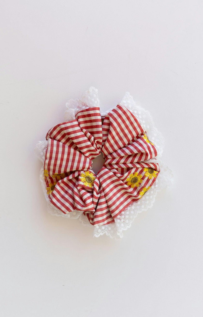 SUNFLOWER EMBROIDERED OVERSIZED LACE SCRUNCHIE