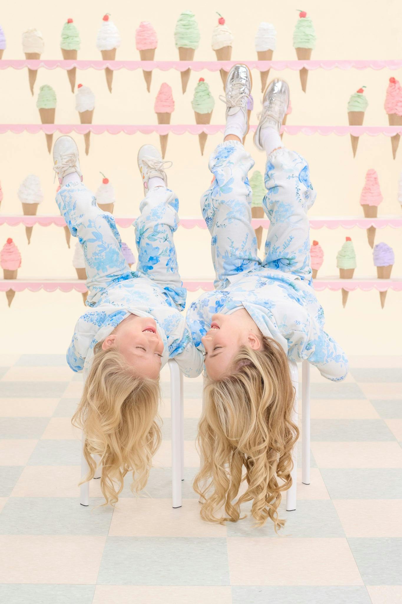 Mini Kian Jogger Sweatpants in Blue Aquarelle Fleur