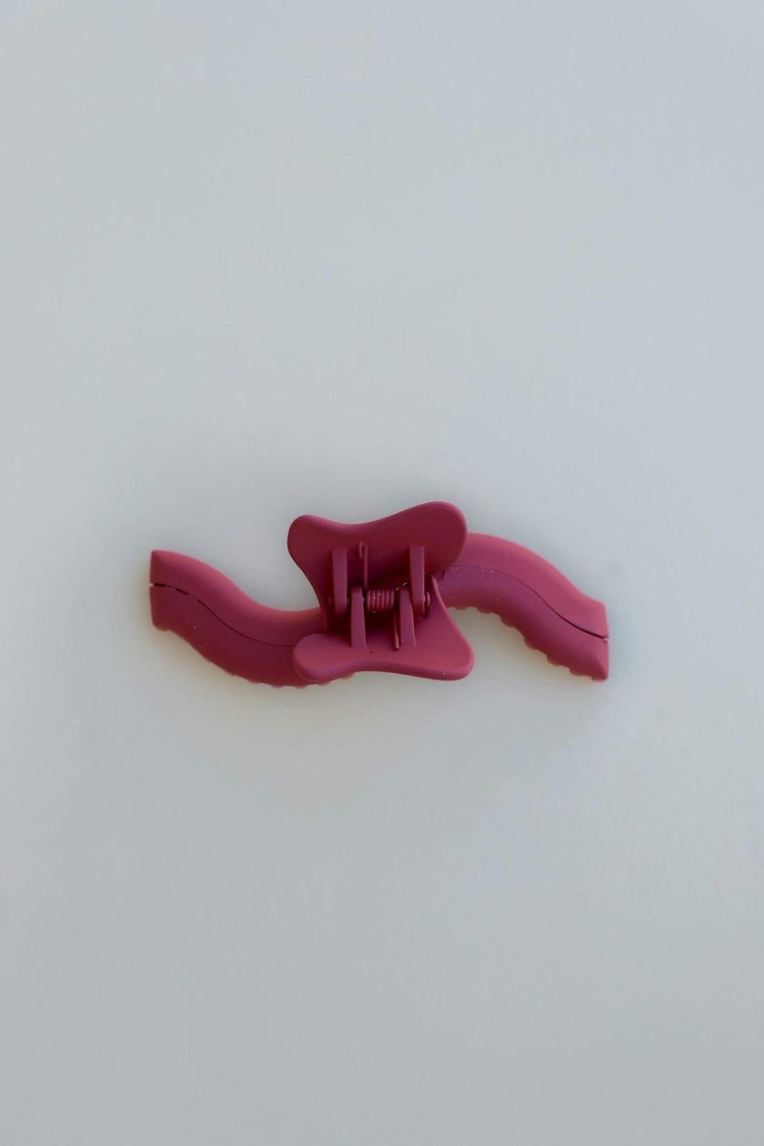 KAXI WAVY MIDI HOLD EVERYTHING CLAW