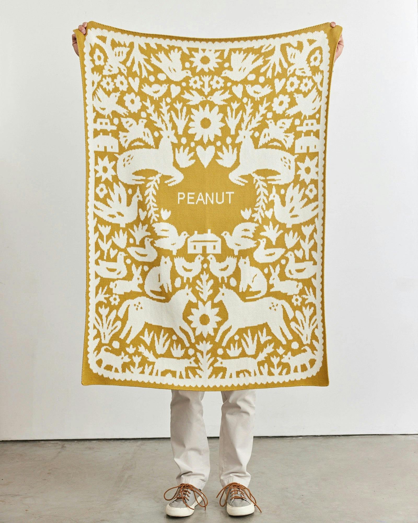 Little Peanut Knit Midi Blanket