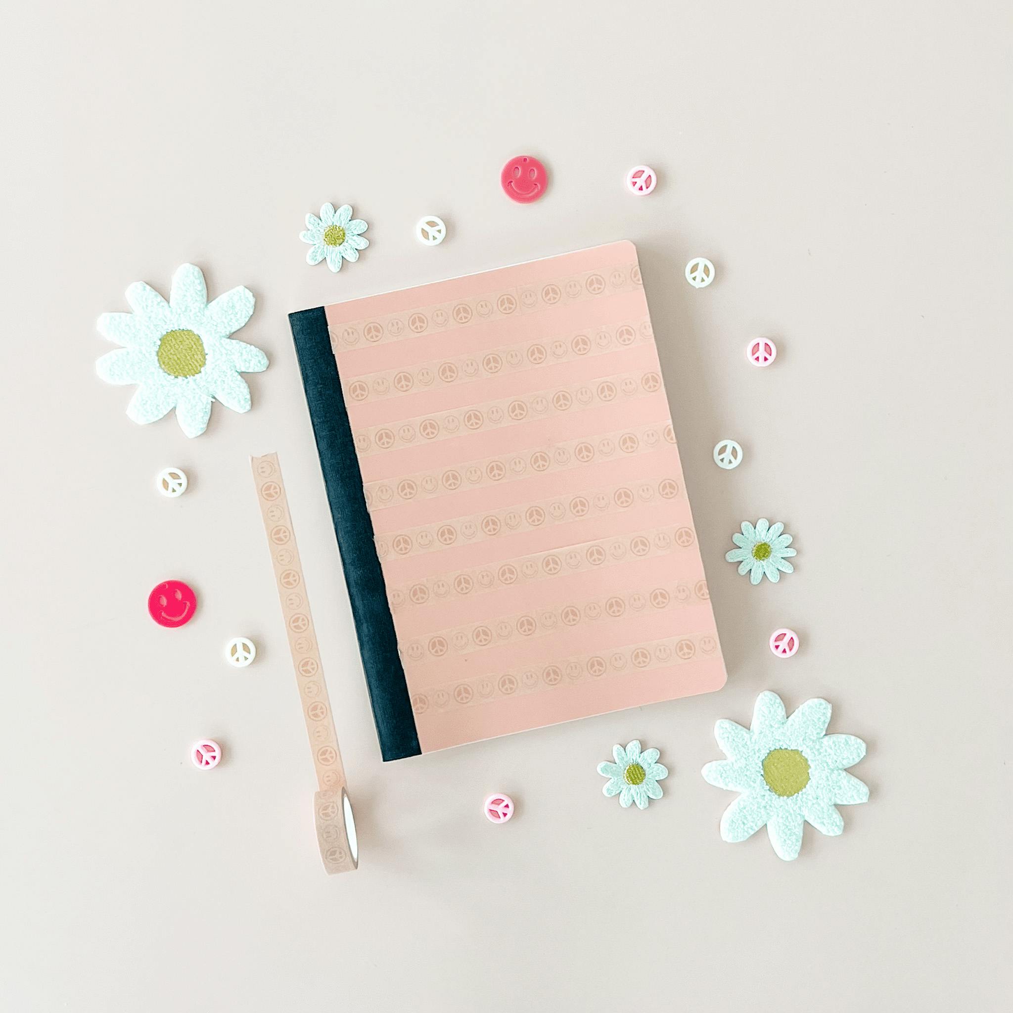 Peace & Love Daisy Patch Set
