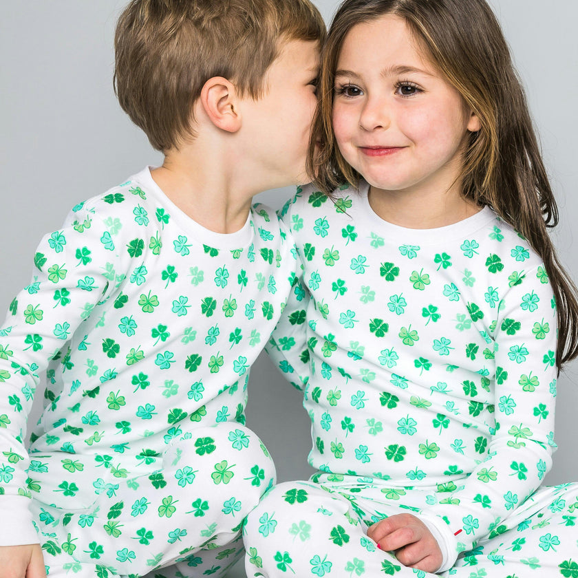 The Organic Long Sleeve Pajama Set [Shamrocks]