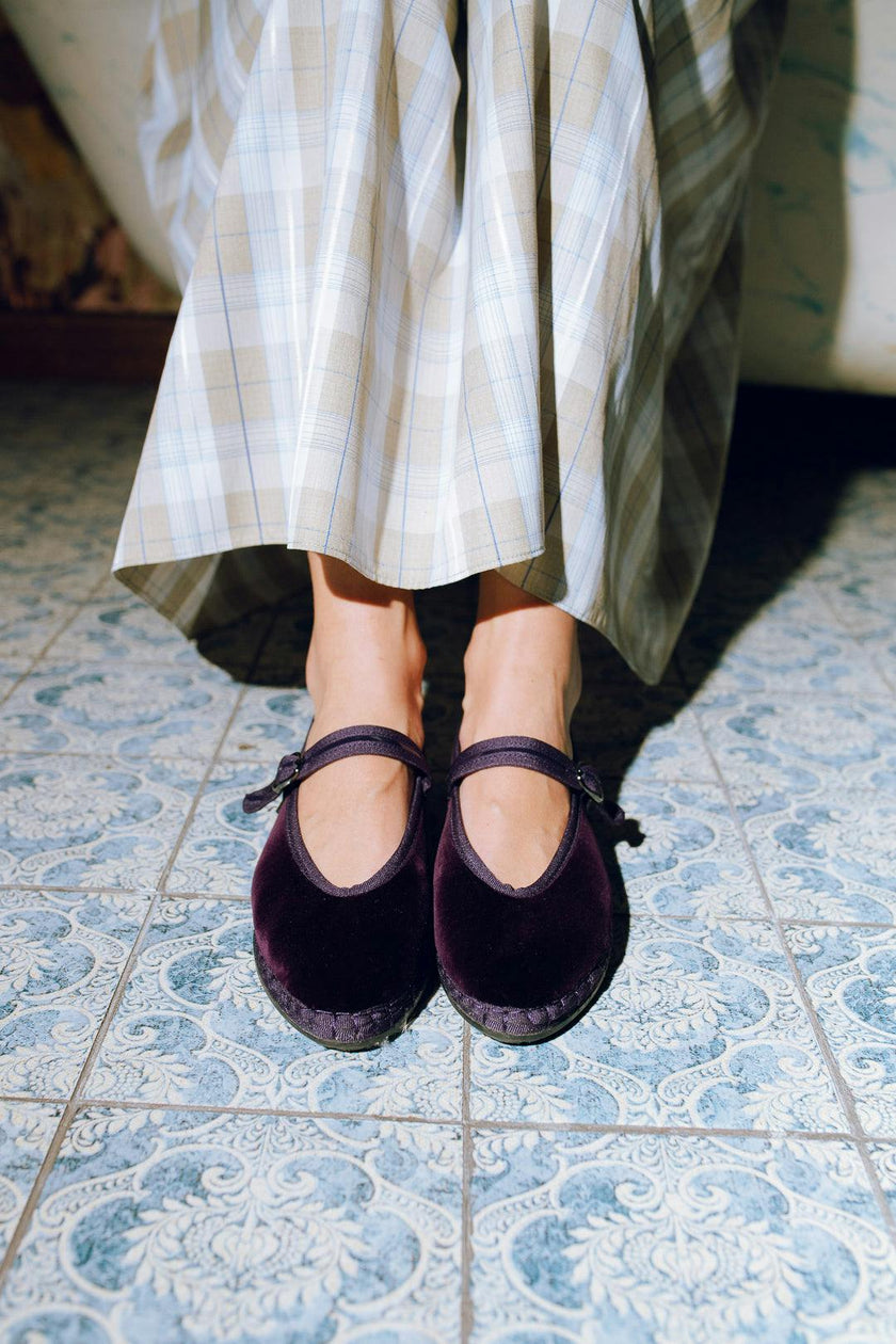Pierre Dark Purple