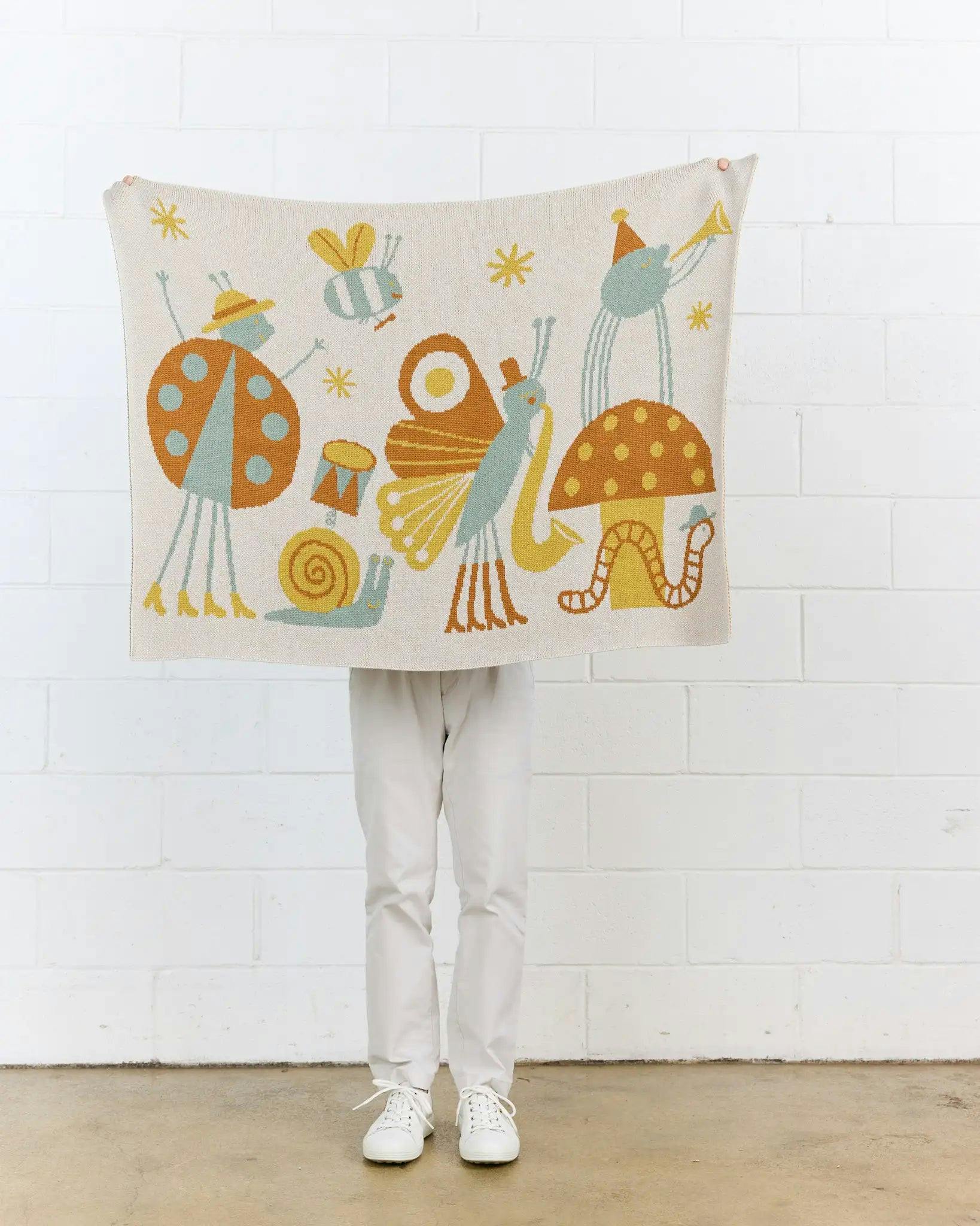 Bug Band Knit Mini Blanket