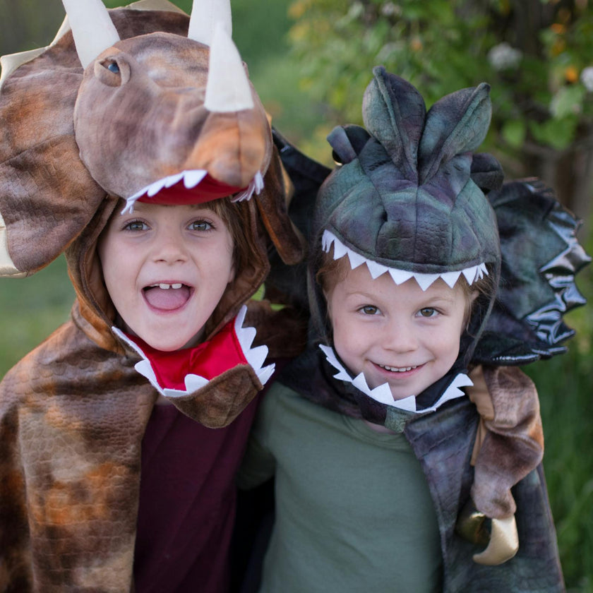 Grandasaurus Dilophosaurus Cape with Claws