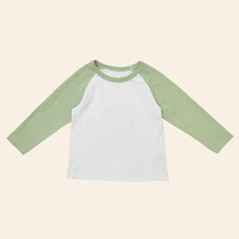 Carle Tee
