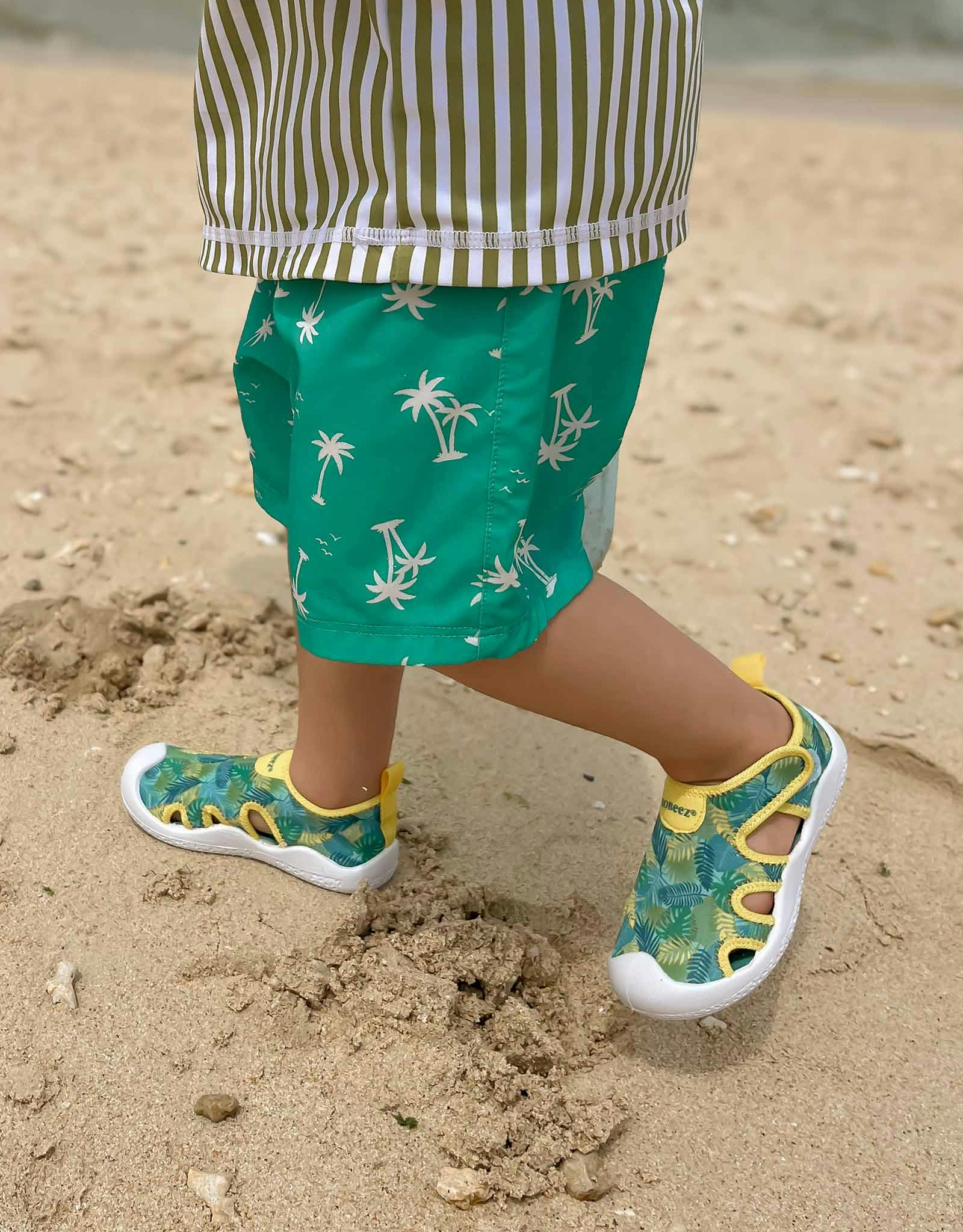 So Tropical Mint Spandex Water Shoe