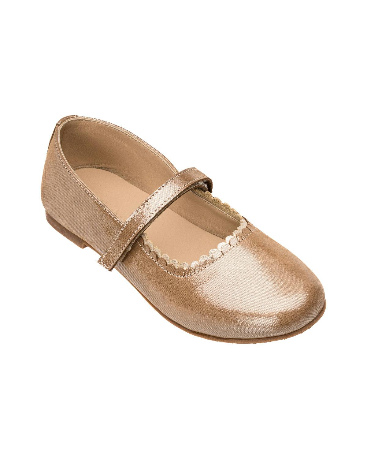 Aria Flat