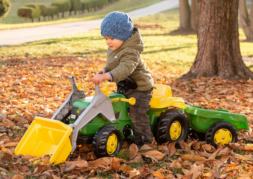 John Deere Kid Tractor w/Trailer