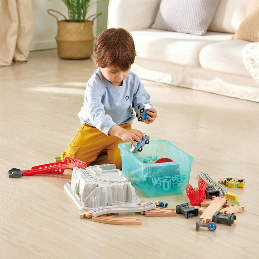 Wooden City Train Railway Bucket Playset