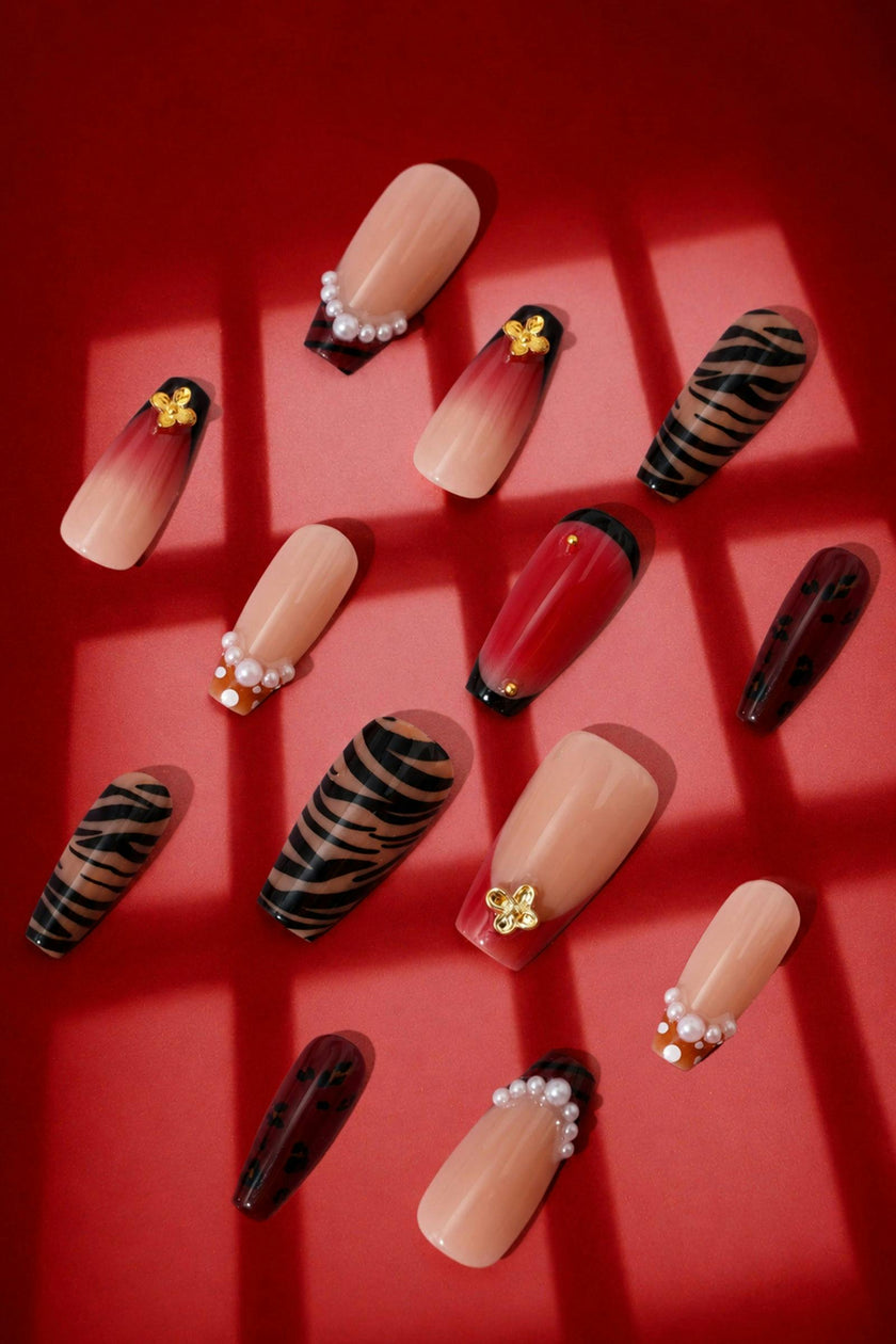 KATSEYE | ANIMAL – COFFIN PRESS-ON NAILS