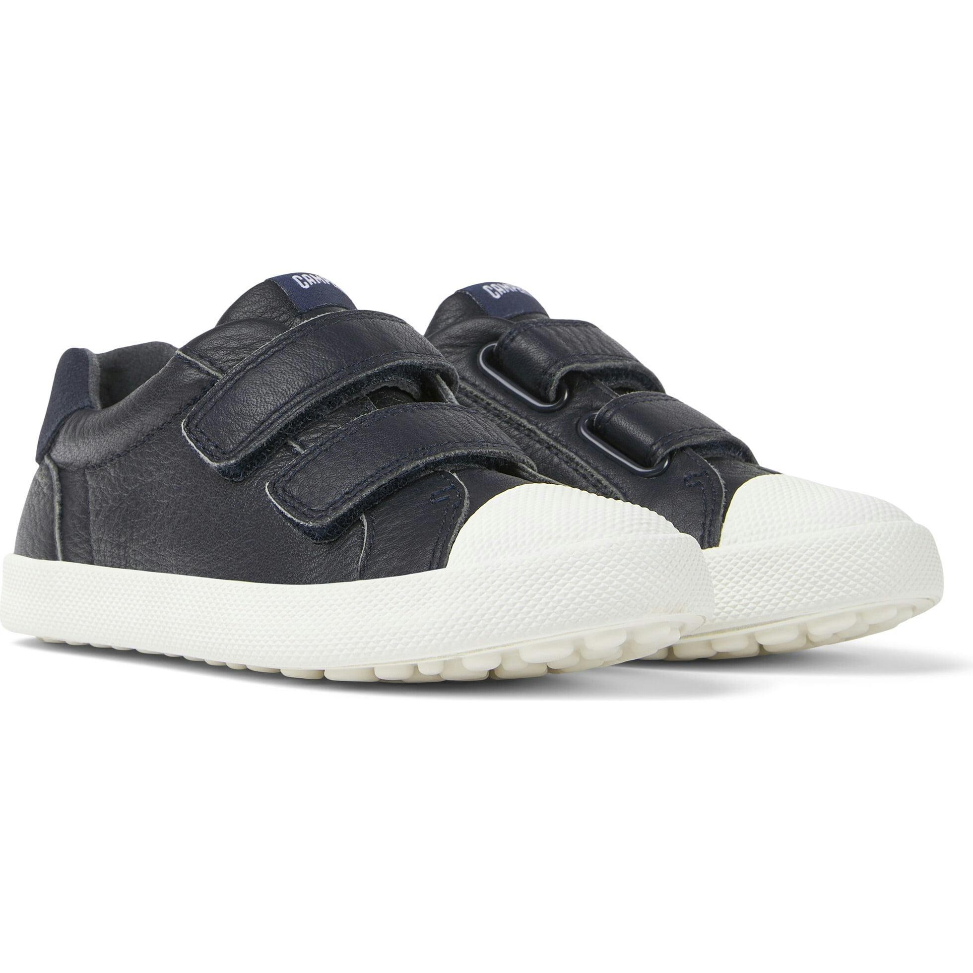 Pursuit Sneaker