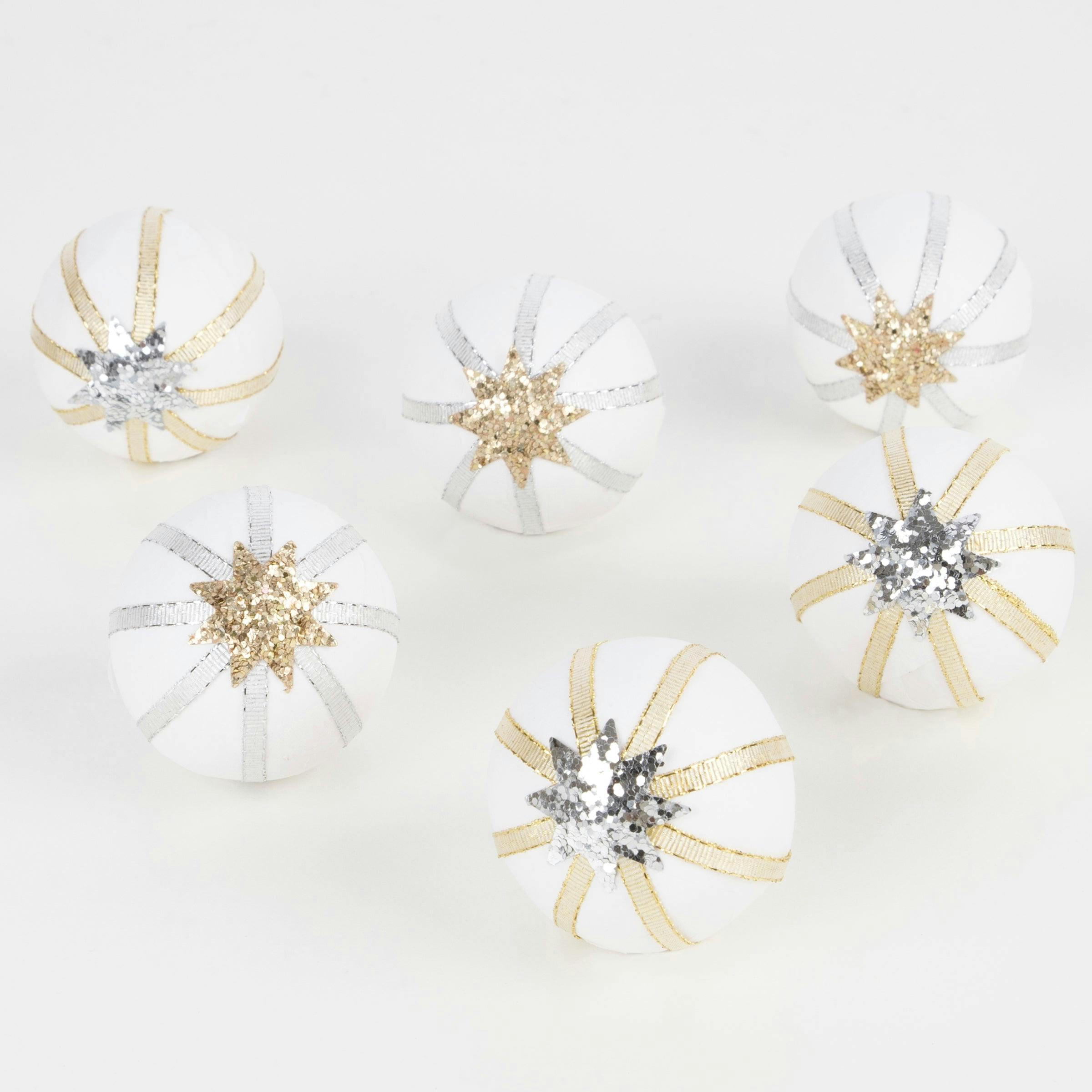 Gold & Silver Surprise Balls
