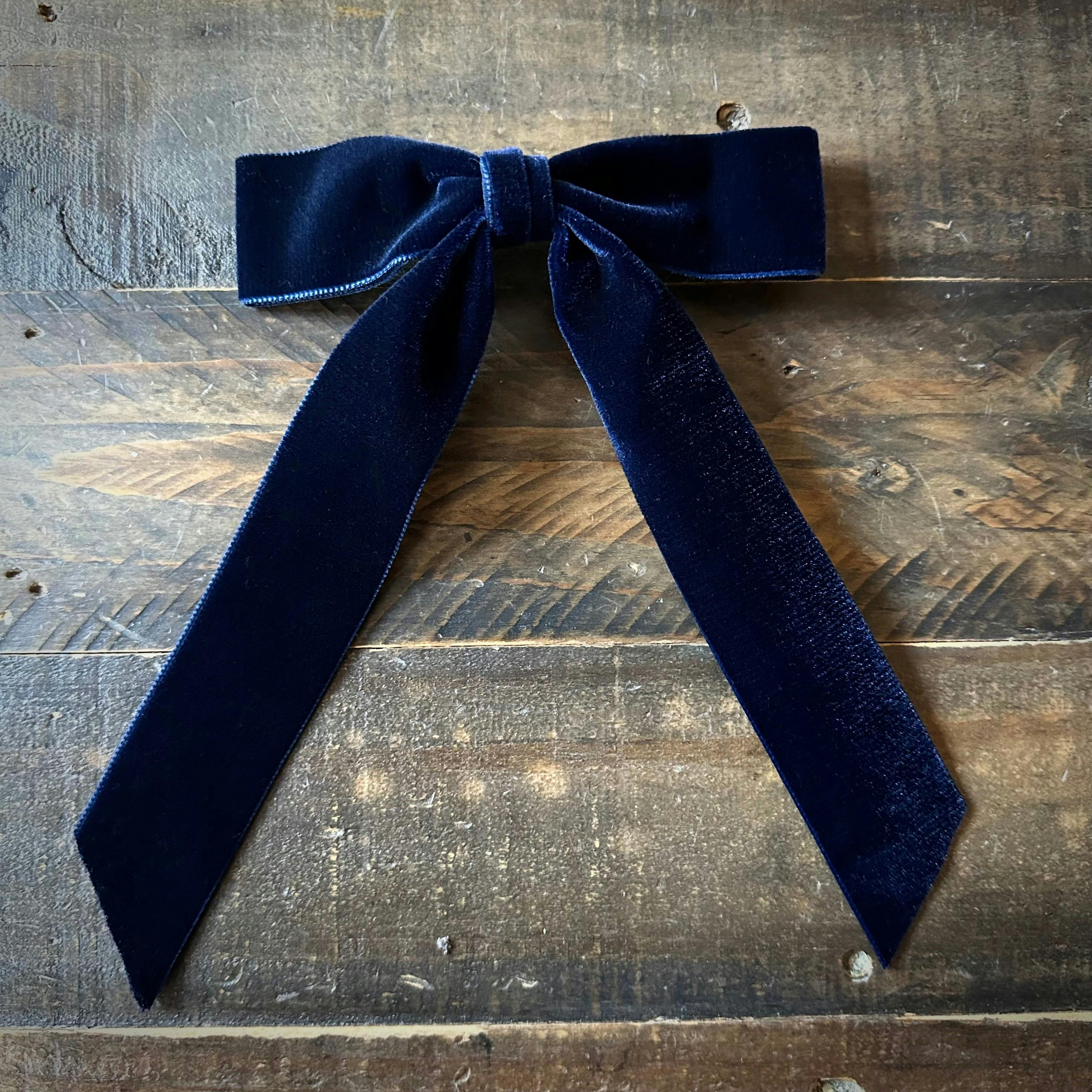 Mademoiselle Velvet Bow