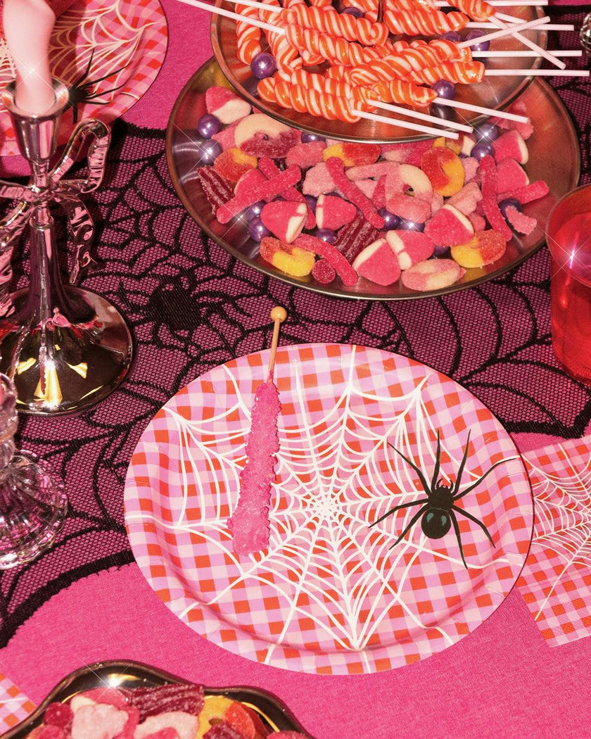 Creepin' it Cute Plates - 25 paper plates