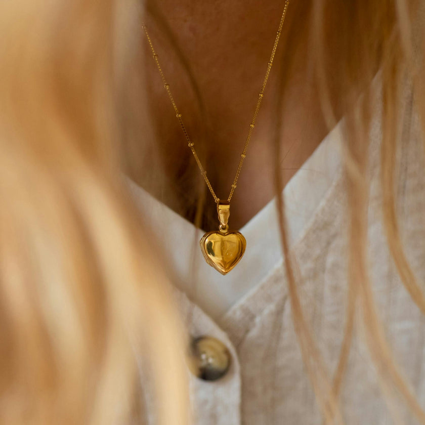 Women'S Motherlove Locket Necklace