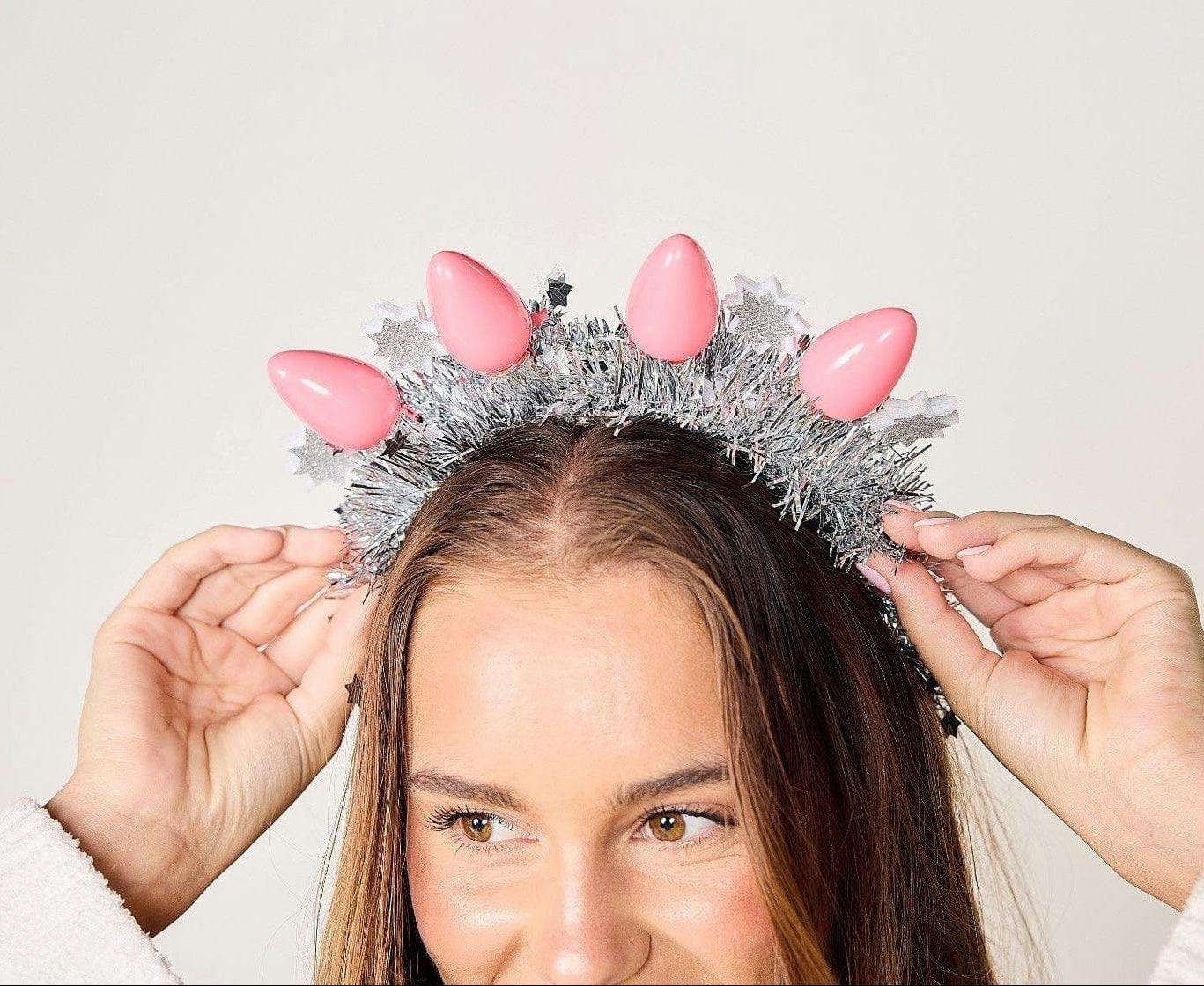 Packed Party Tinsel Topper Christmas Light Novelty Headband - Silver Tinsel with Pink Christmas Lights and Silver Glitter Stars for Holiday Parties, One Size