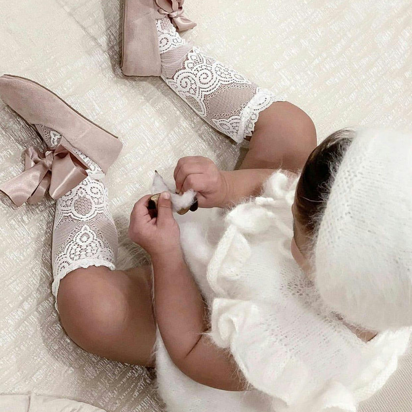 Alice Lace Socks