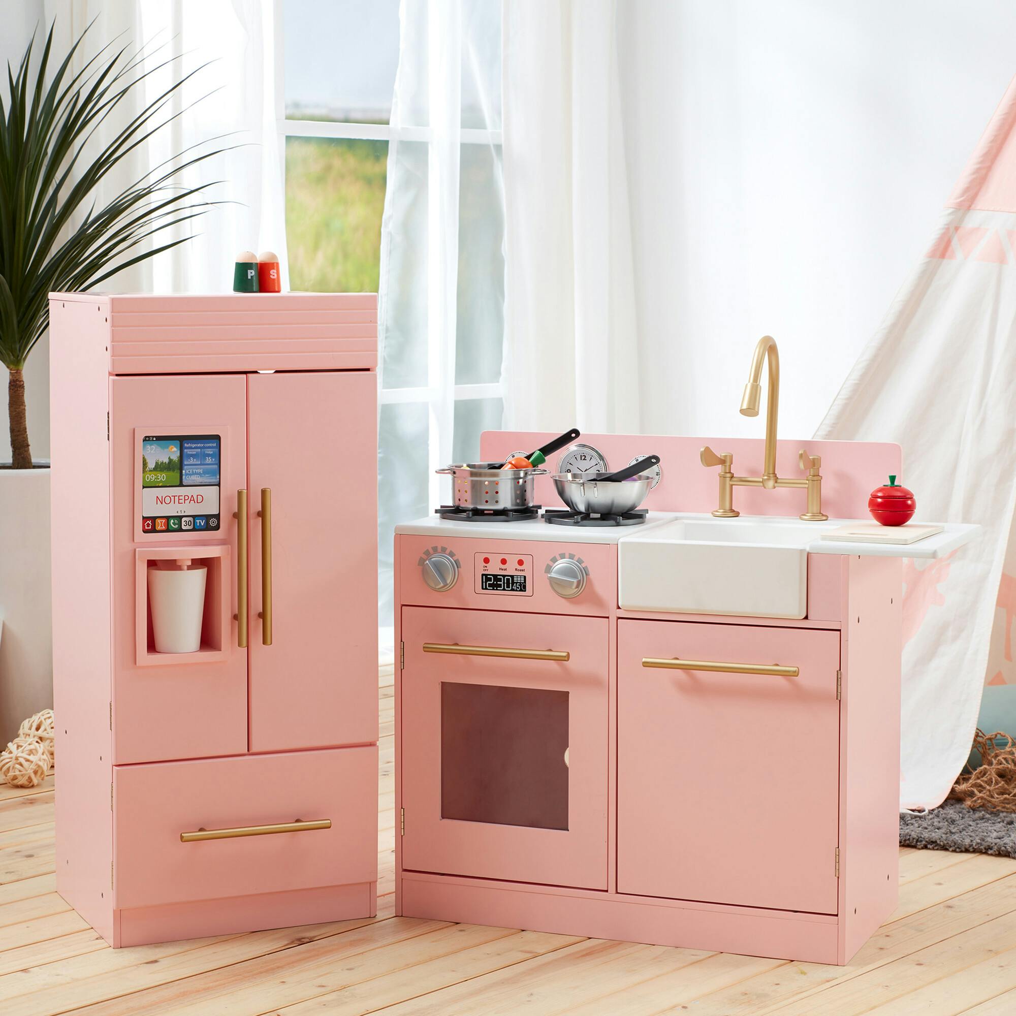 Little Chef Charlotte Modern Play Kitchen