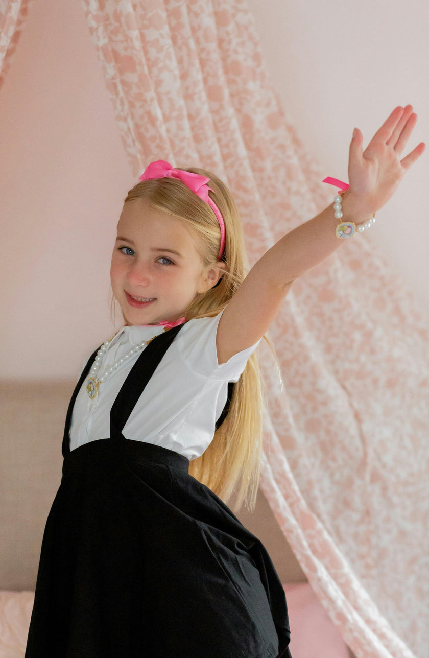 Eloise™ Pearl Bow Necklace