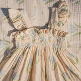 Flutter Set in Blue Tulip