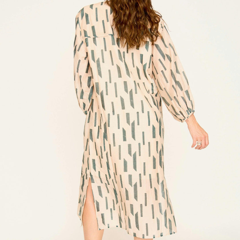 Kona Caftan in Parchment Rainfall