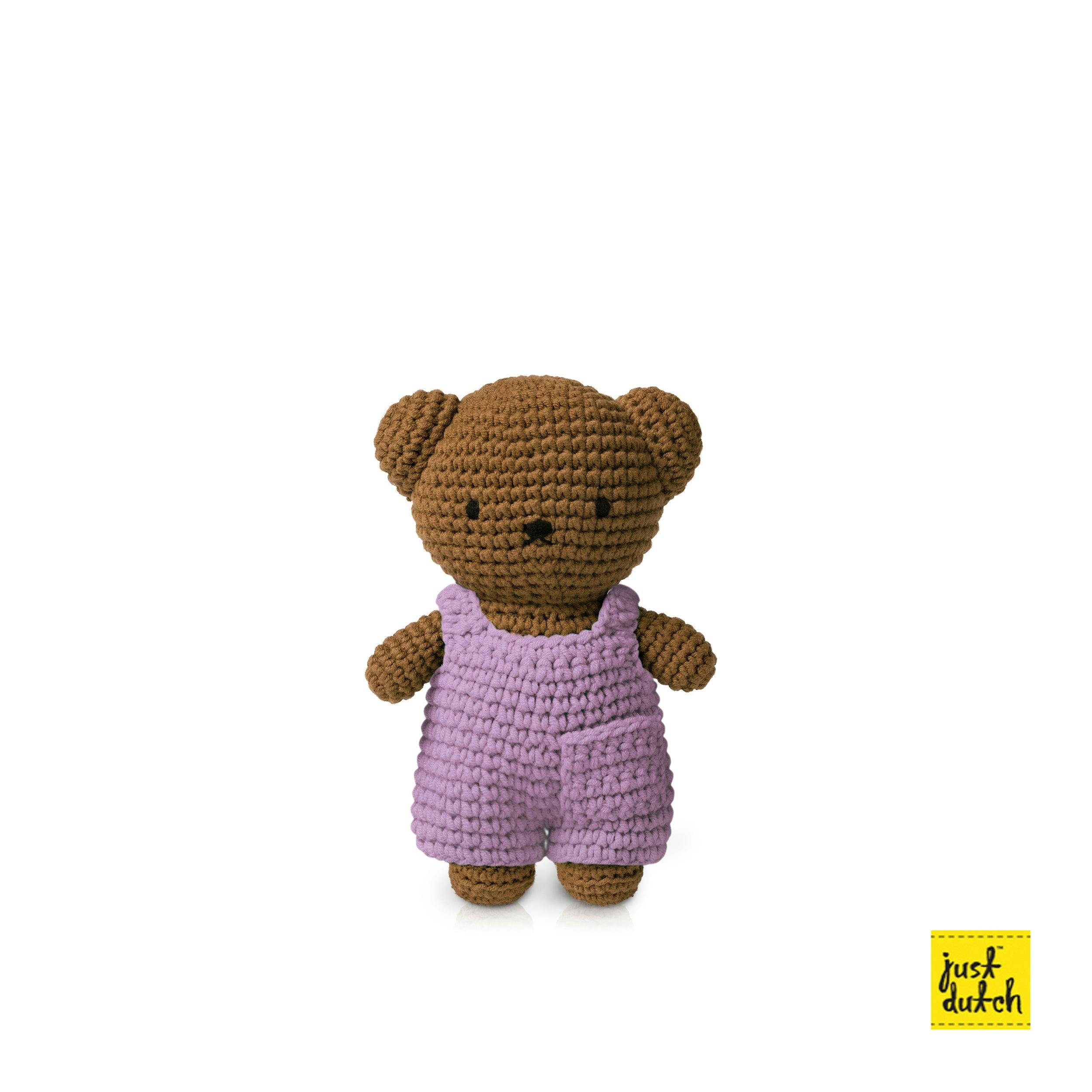 Boris in Casual Color Crochet Outfit
