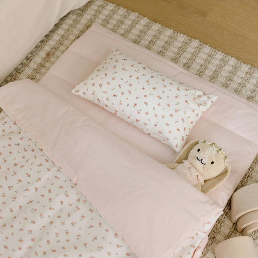 Organic Portable Bedding Set- Petal