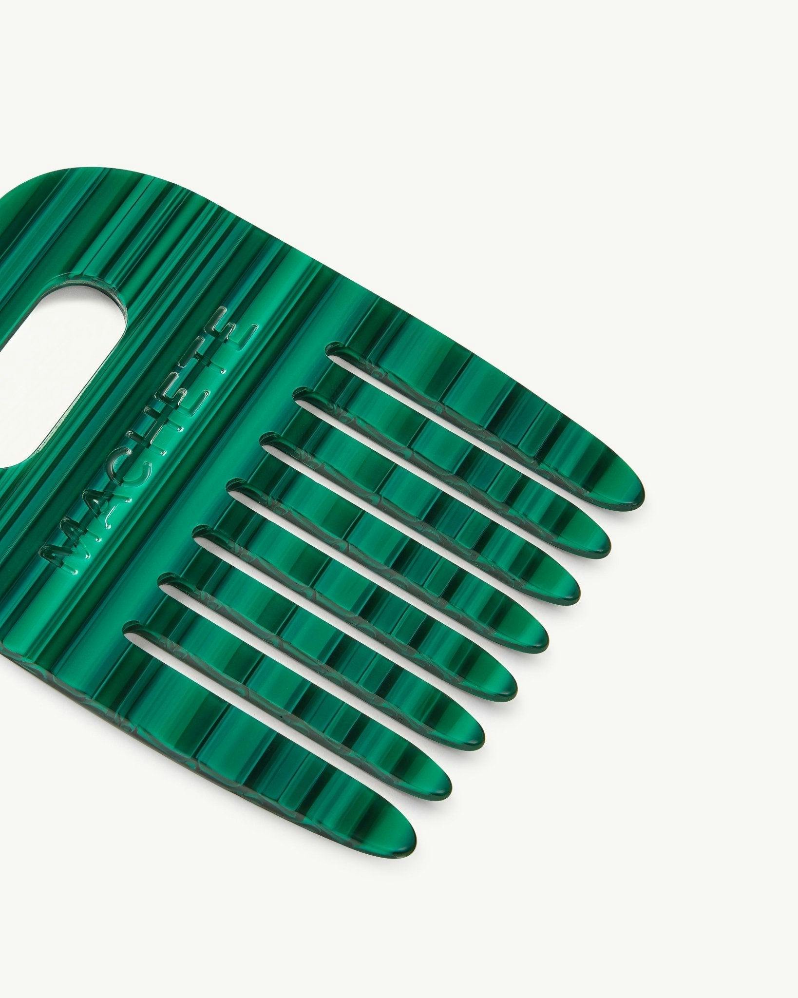 Wide Tooth No.4 Short Comb