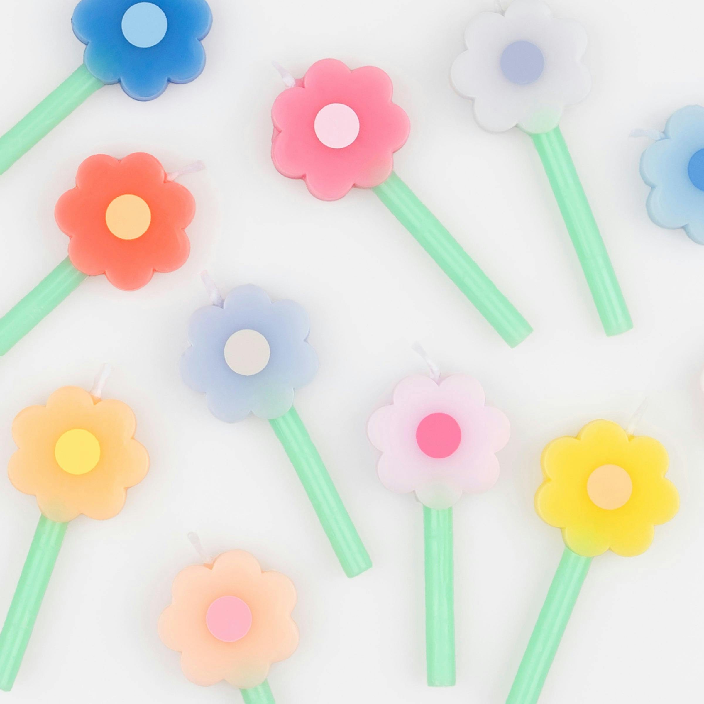 Rainbow Daisy Candles