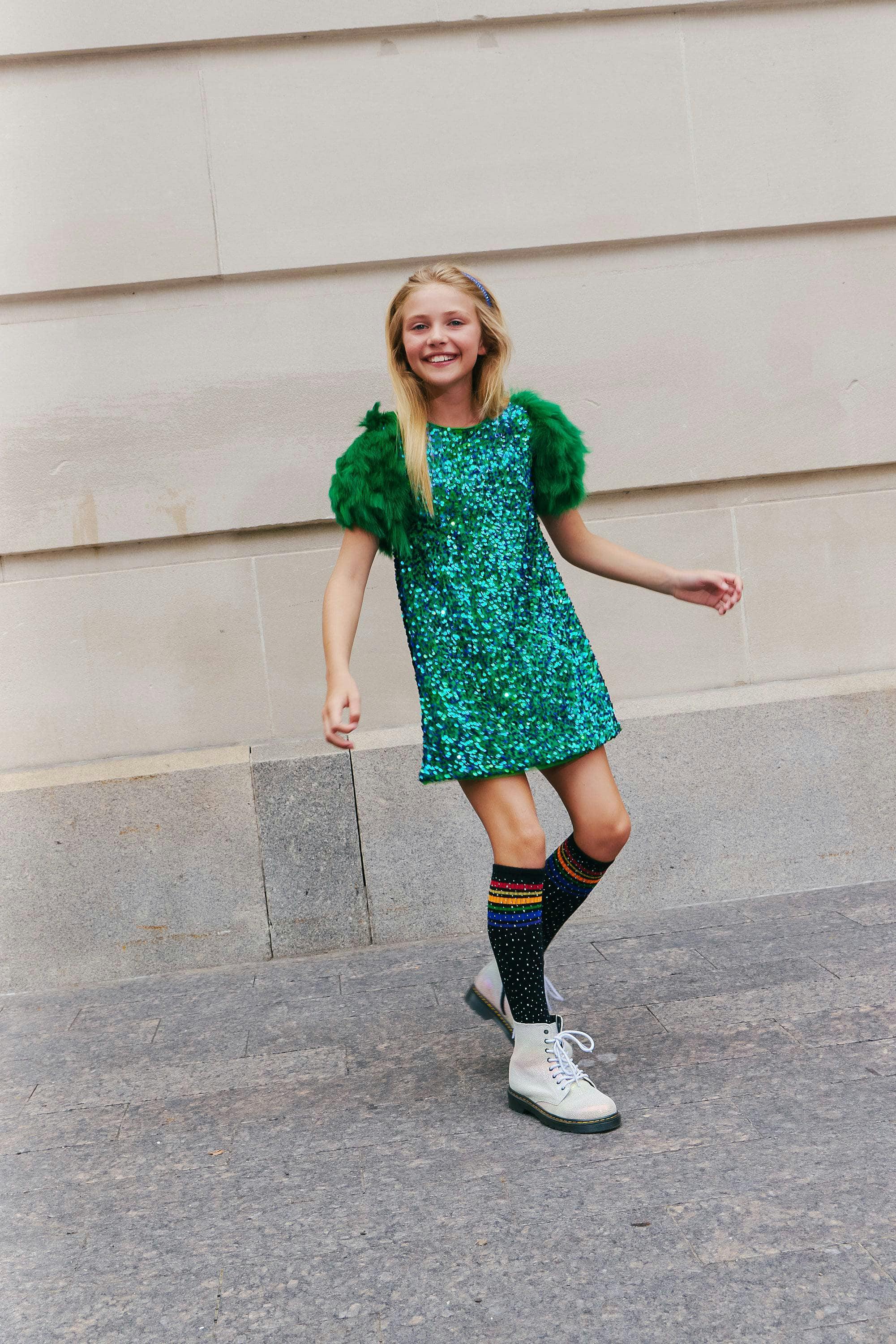 Feather Puff Sleeve Sequin Short Party Dress