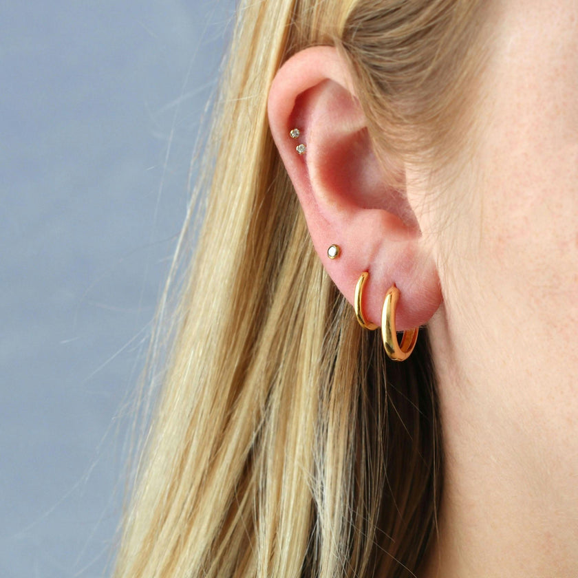 Classic Bezel Crystal Titanium Flat Back Stud Earring