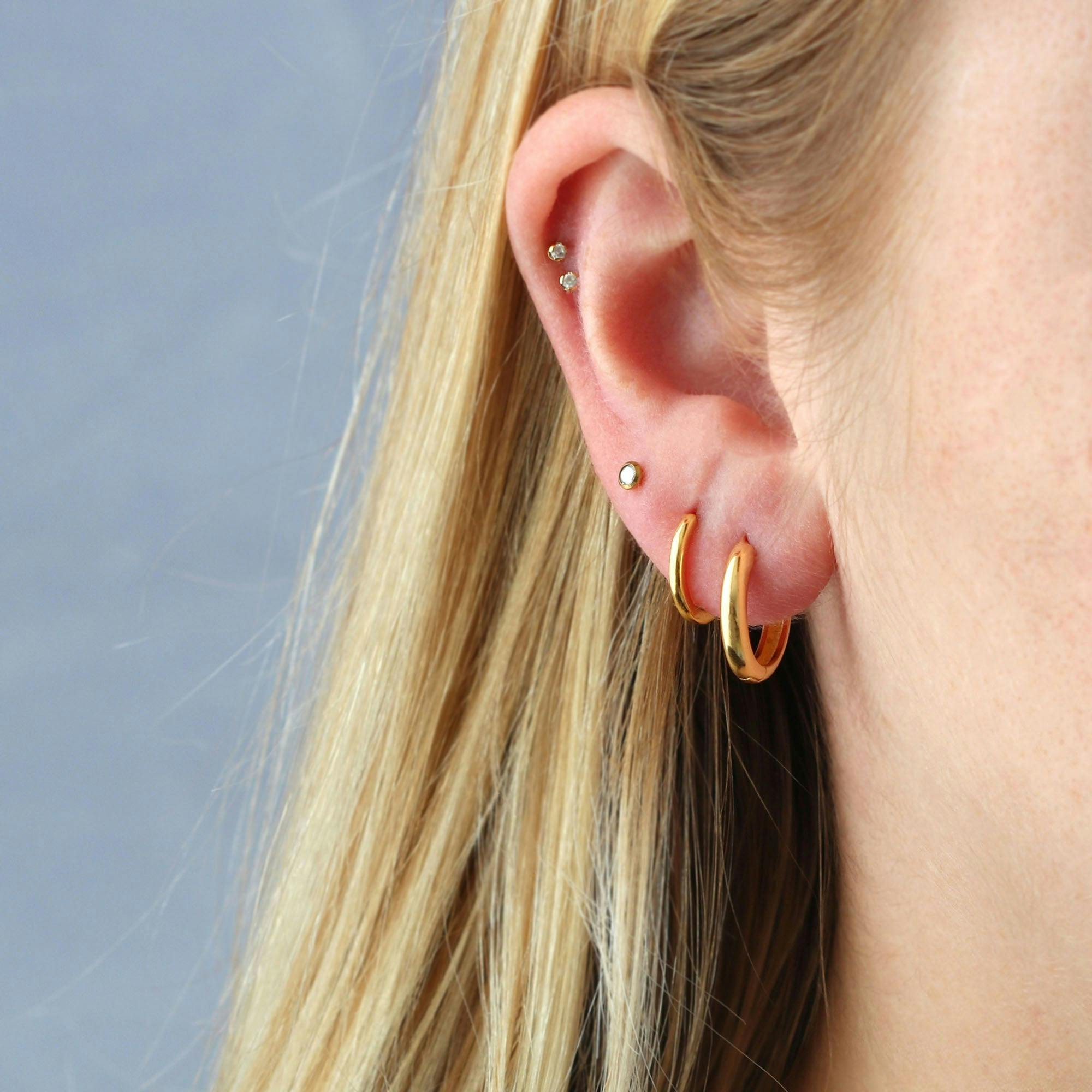 Classic Bezel Crystal Titanium Flat Back Stud Earring