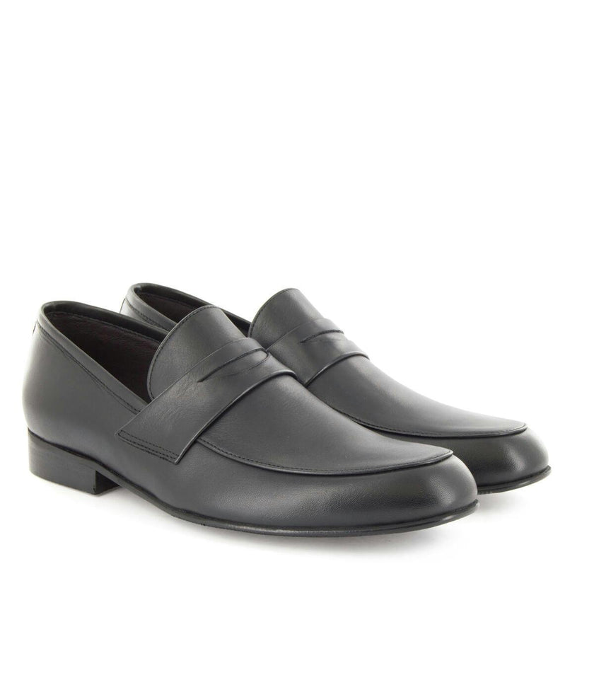 Ceremony Smooth Leather Loafer, Black