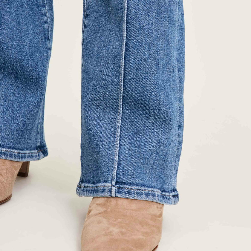 Bridget Boot High Rise Instasculpt™ 33" Jeans | Wythe