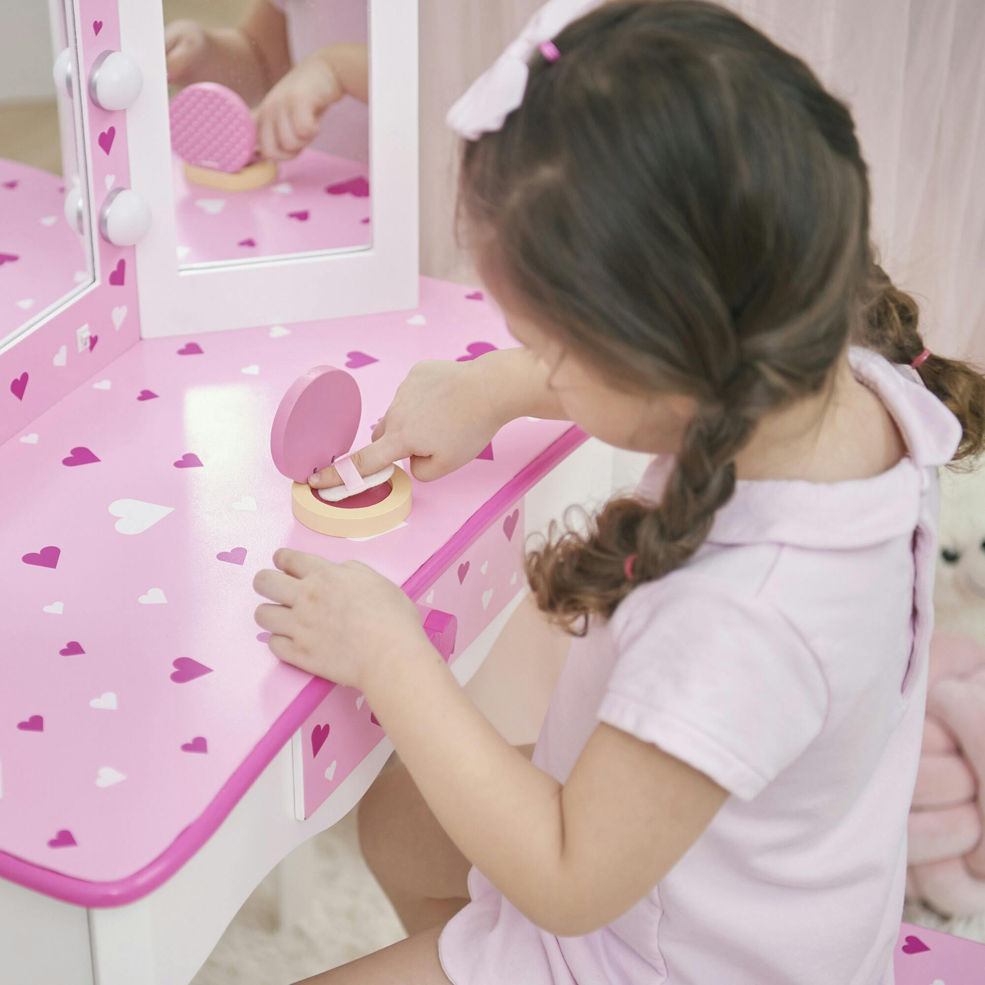 Sweethearts Print Gisele Medium Vanity - White/Pink