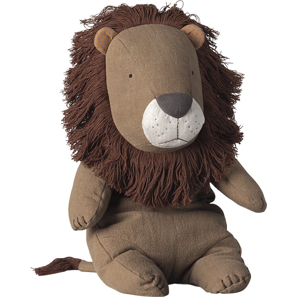 Lion, Big