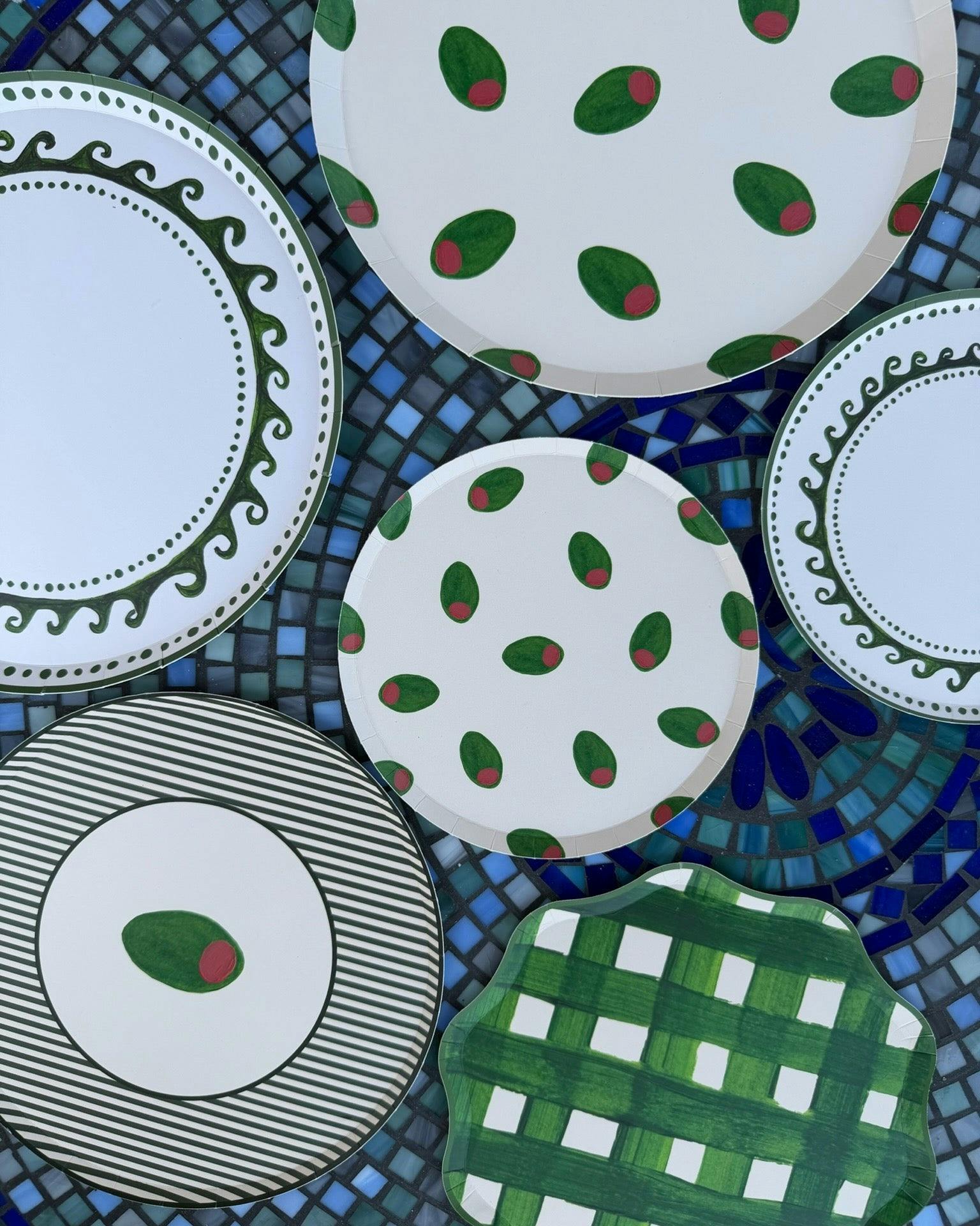 Nightcap Appetizer Plate Set - Green Olive