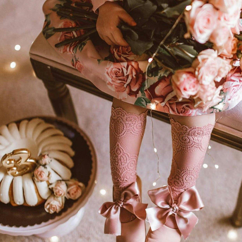 Alice Lace Socks