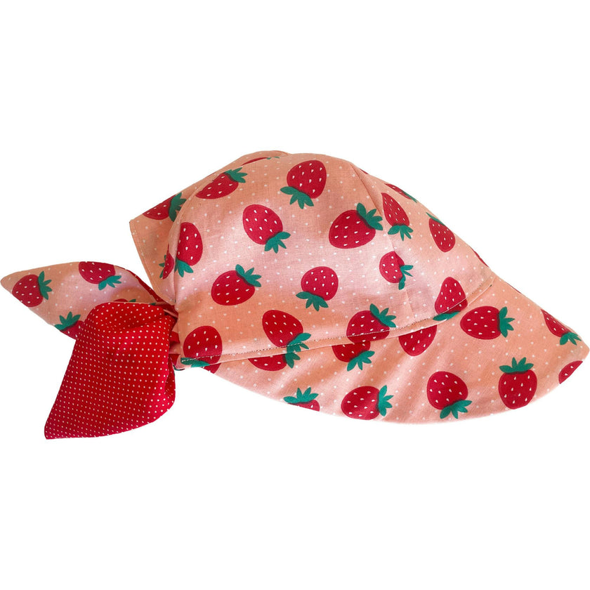 Sun Bonnet, Strawberries On Pink