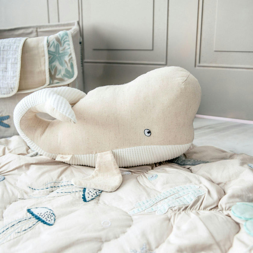 Cove Handmade Willy Whale Plush Toy