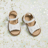 Toddler Classic Scallop Sandal | White Leather