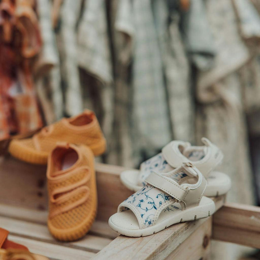 Play Sandal - Scandi Floral