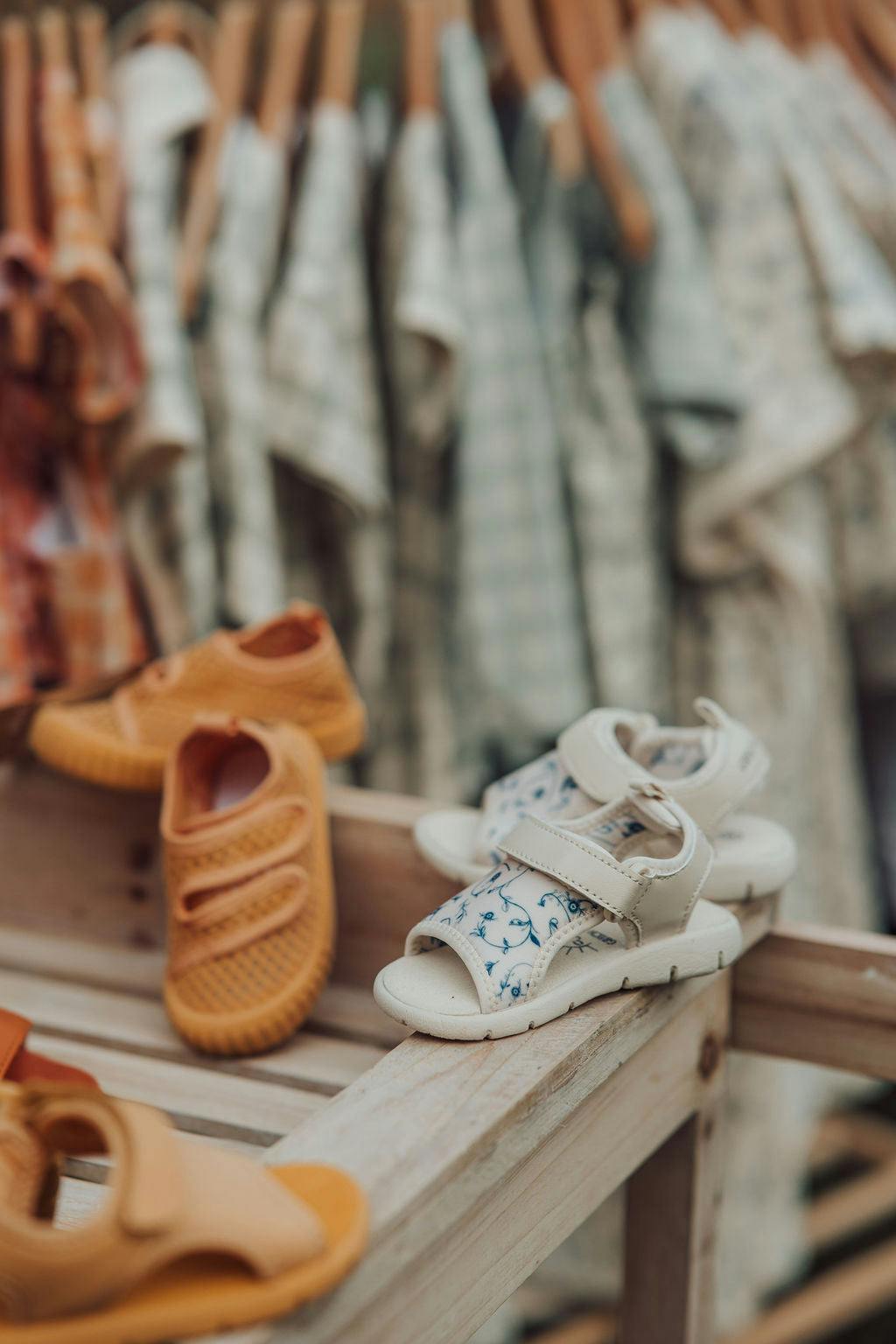 Play Sandal - Sunset Meadow