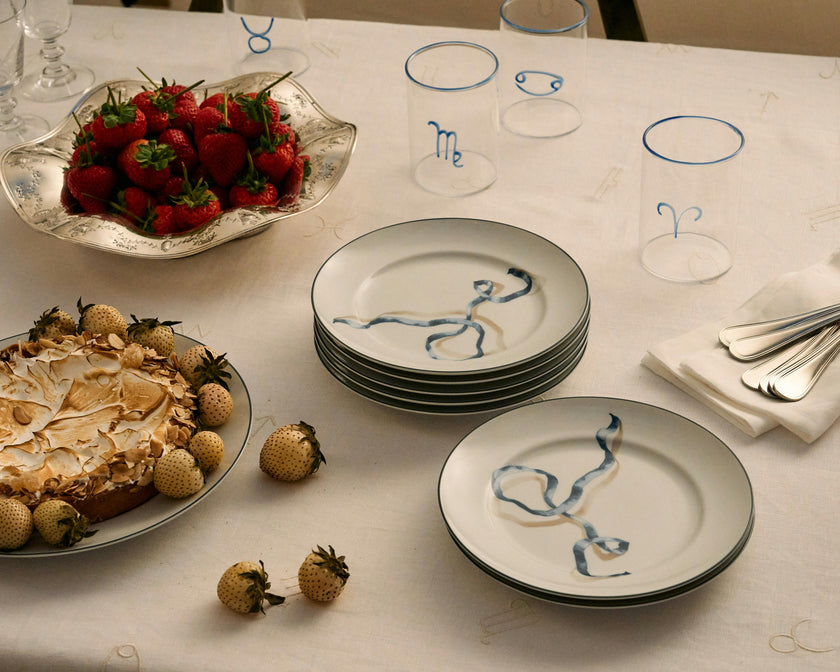 Ribbon Dinner Plate