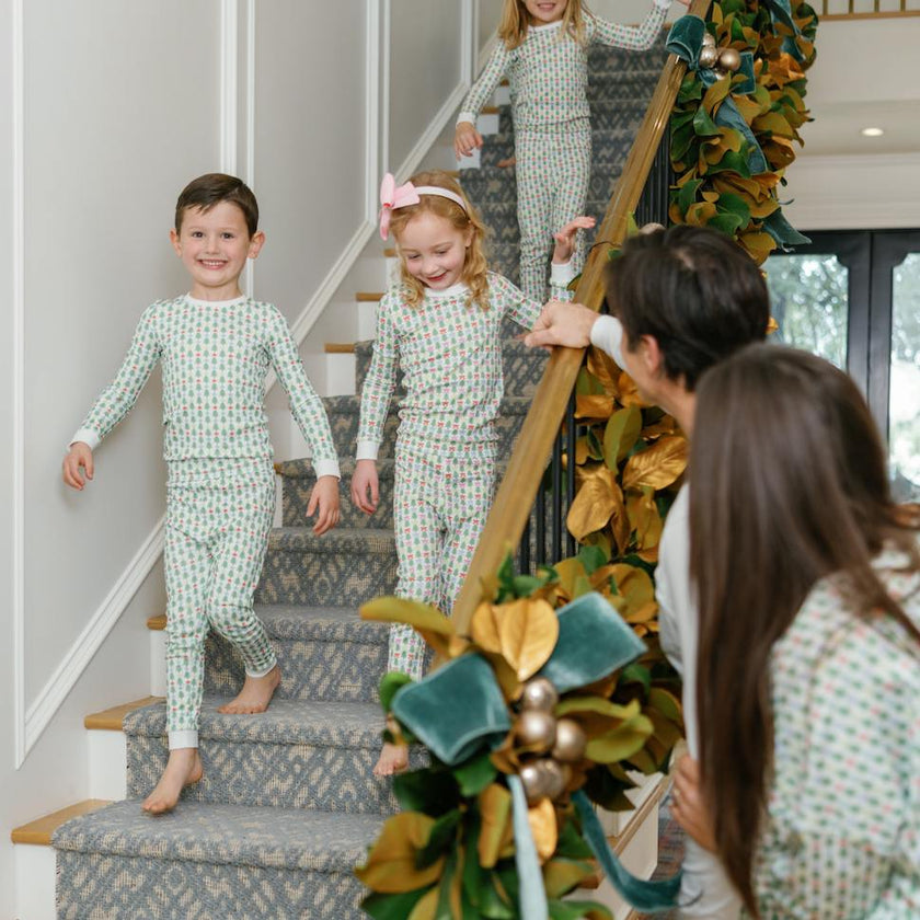 Grayson Pajama Pant Set - Tree Topper Stars