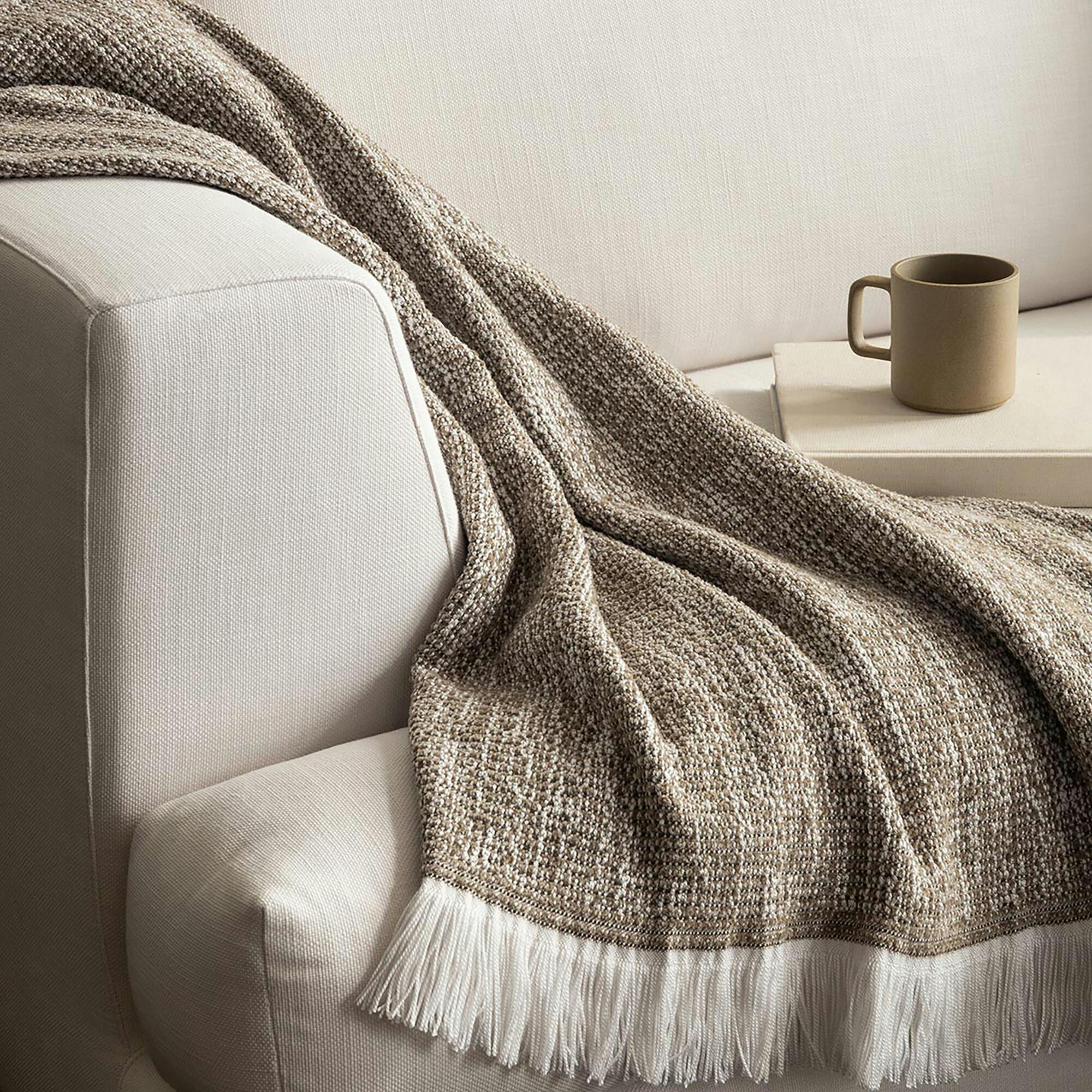 Crosshatch Stain Resistant Indoor Outdoor Throw