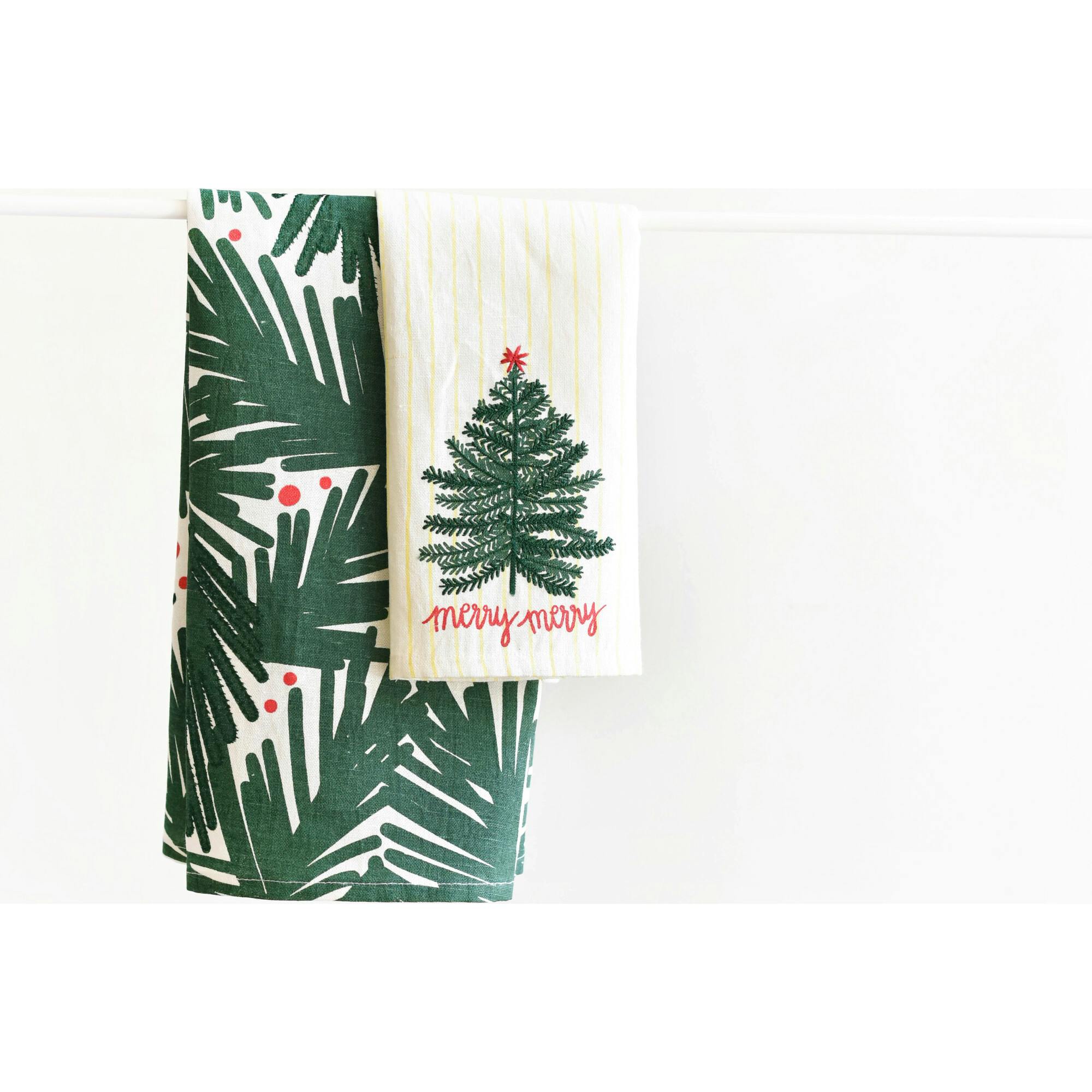 Balsam and Berry Holiday Hand Towels